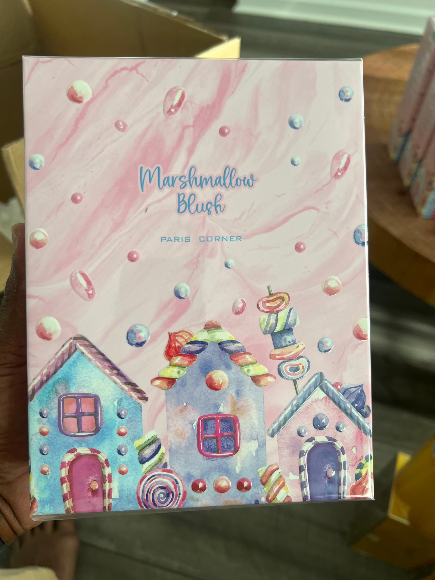 Mashmellow blush Paris corner